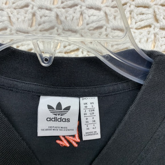 Adidas Women's Crop T-Shirt Size Small‎ Black Retro Logo Crew Neck Short Sleve - Picture 6 of 7